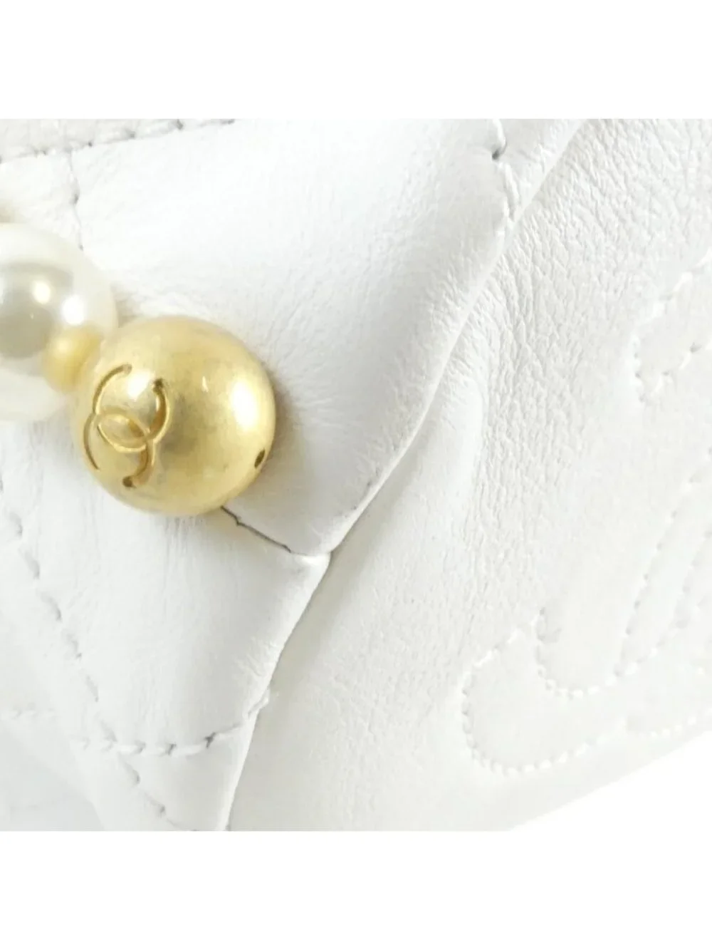 Chanel Shoulder Bag White
